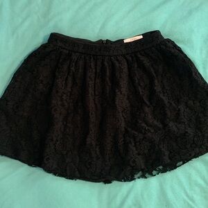 LUSH Black Floral lace Skirt‎
